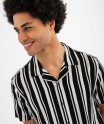 Chemise manches courtes et col cubain en viscose rayée homme